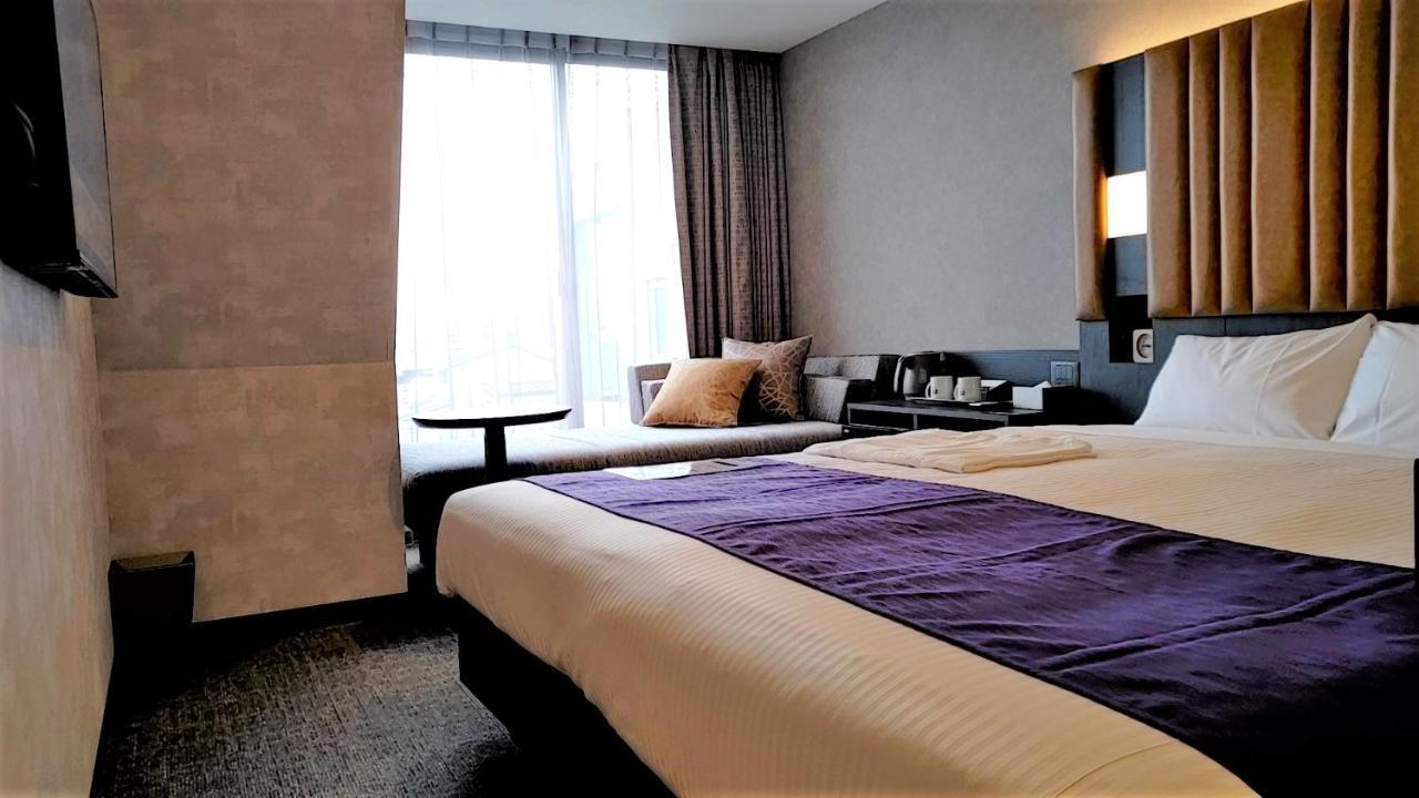 Hotel Monday Kyoto Marutamachi Zewnętrze zdjęcie