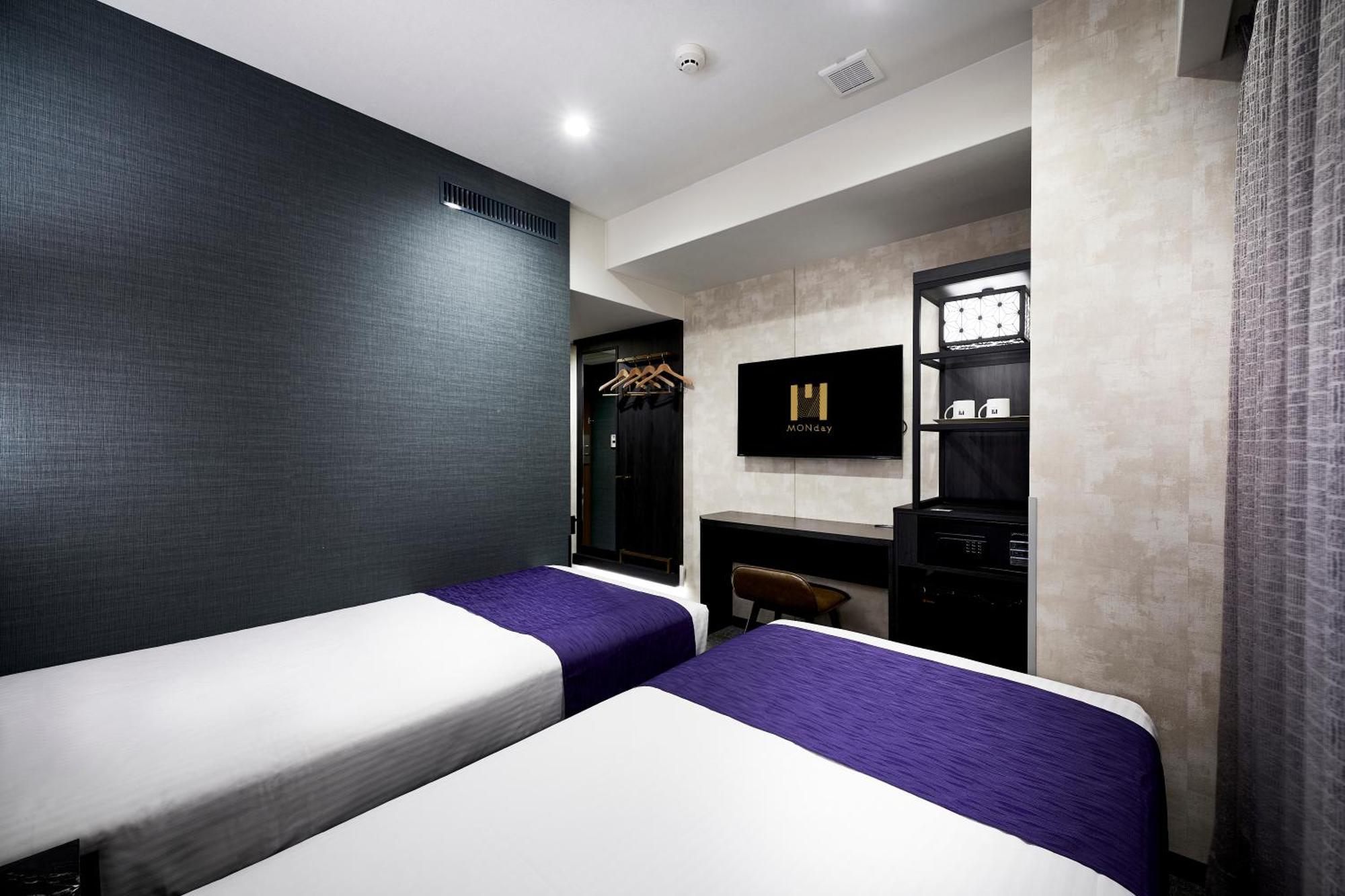 Hotel Monday Kyoto Marutamachi Zewnętrze zdjęcie
